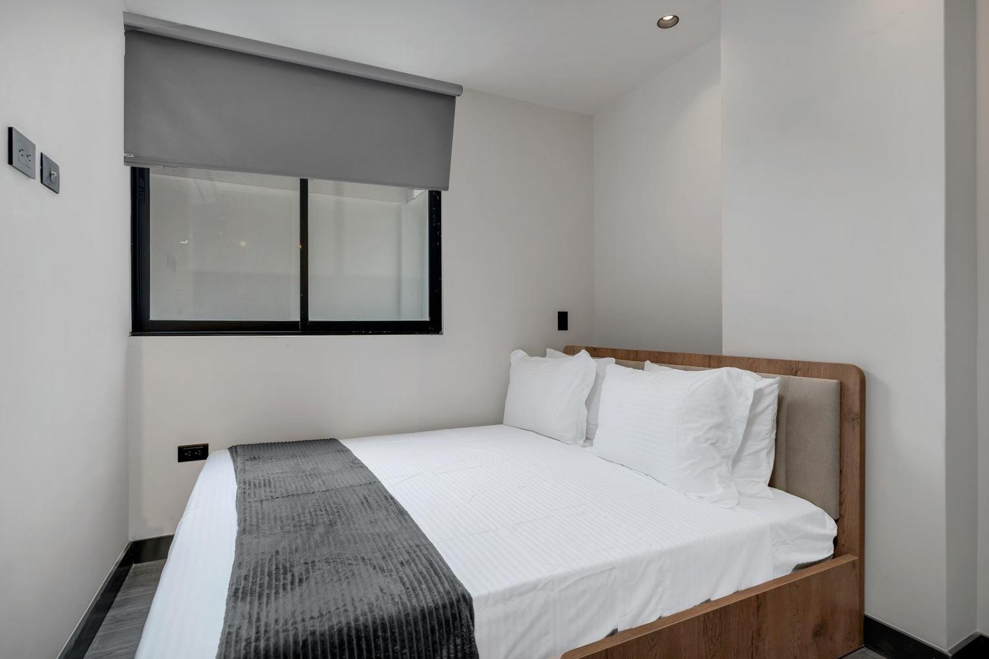 Apartamentos Housy Laureles メデジン エクステリア 写真