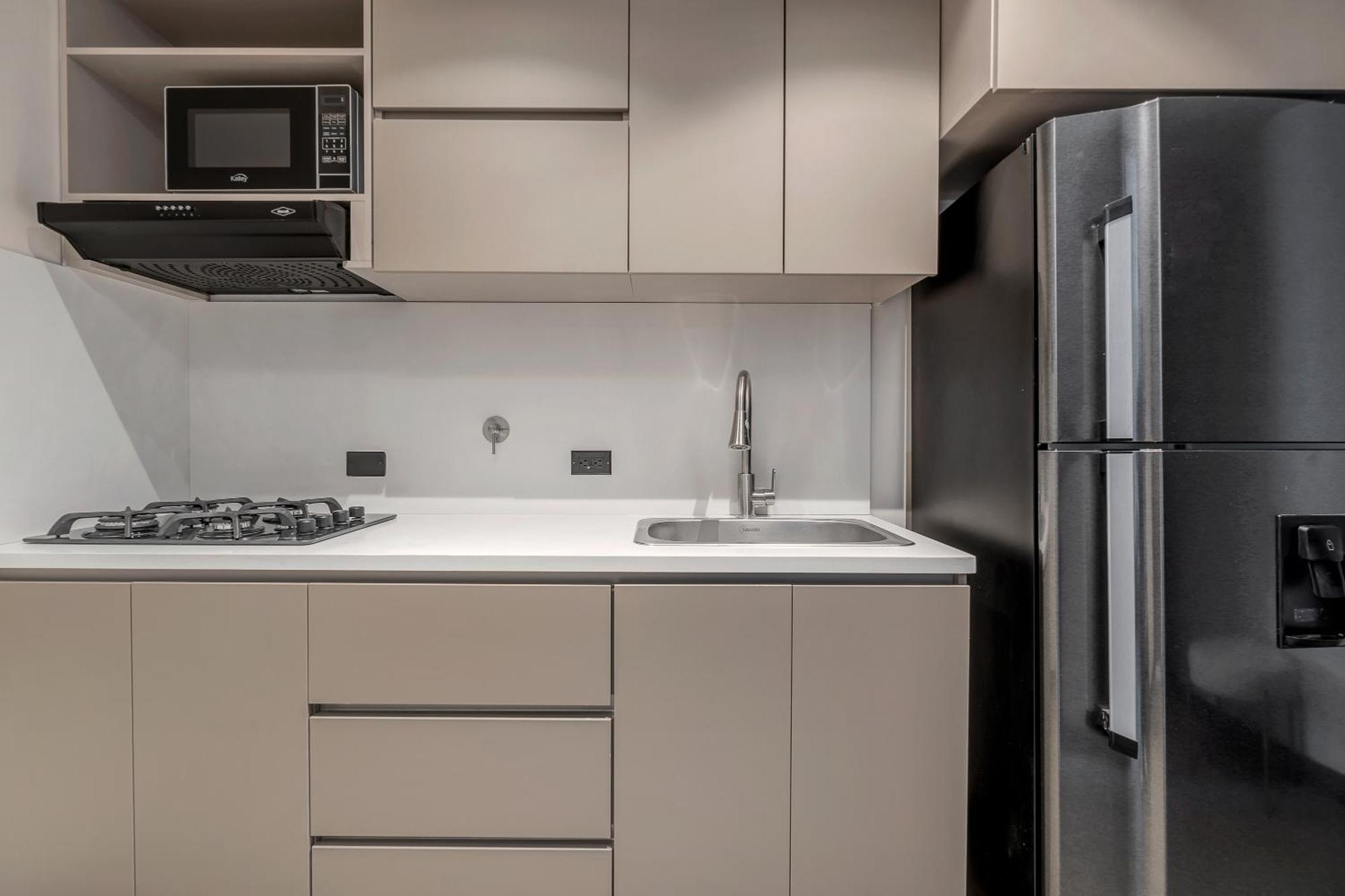 Apartamentos Housy Laureles メデジン エクステリア 写真