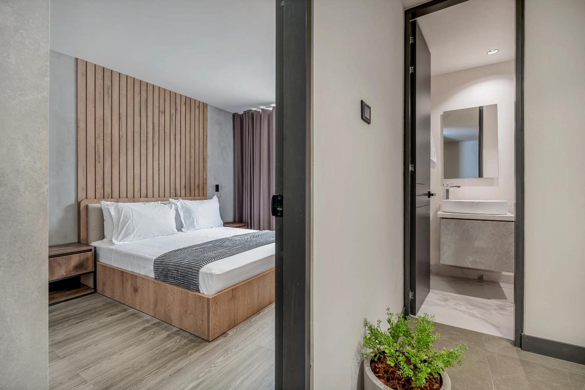 Apartamentos Housy Laureles メデジン エクステリア 写真